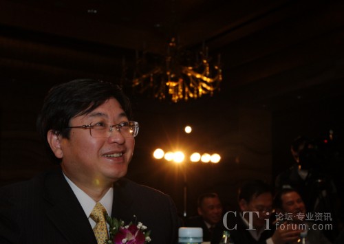  ��114�T�������E������񿂽���¶���_�ĵ�΢Ц